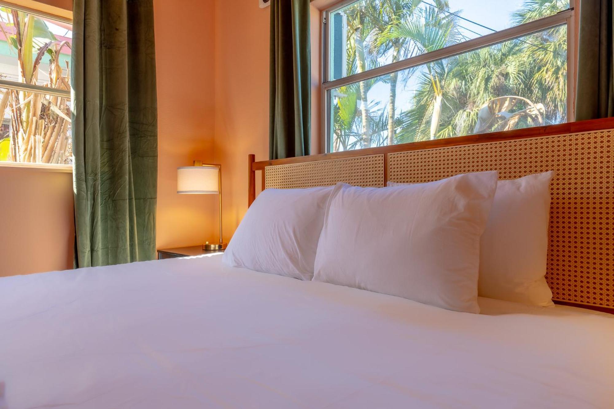 Monaco Vacation Apartment Clearwater Beach
