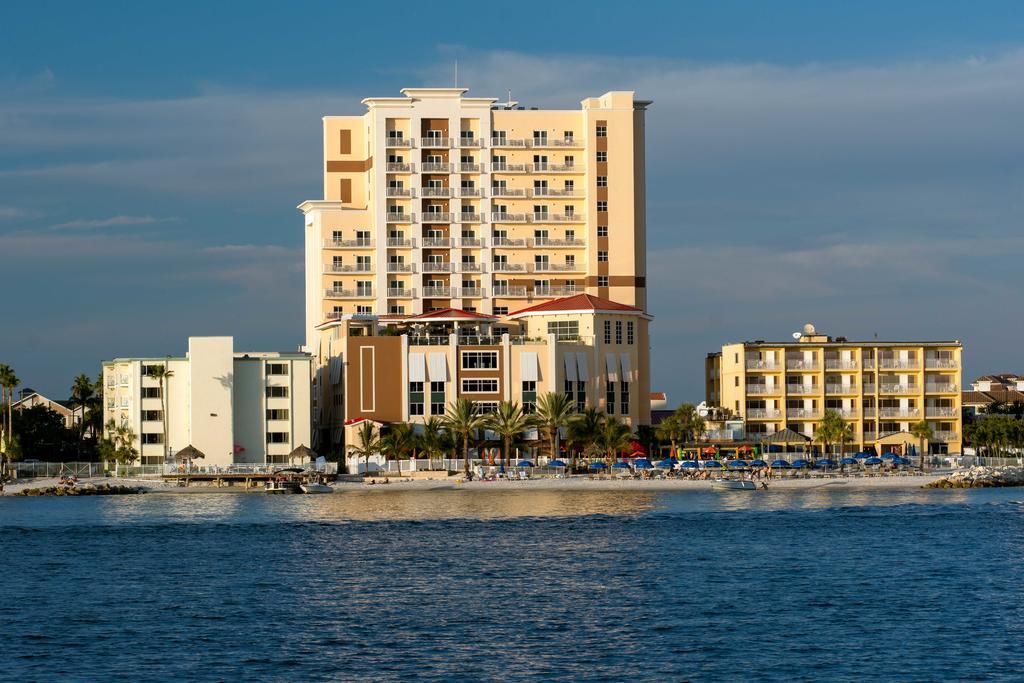Hampton And Clearwater