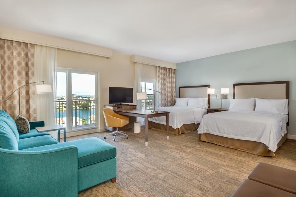 Hotel Hampton And Clearwater 3*