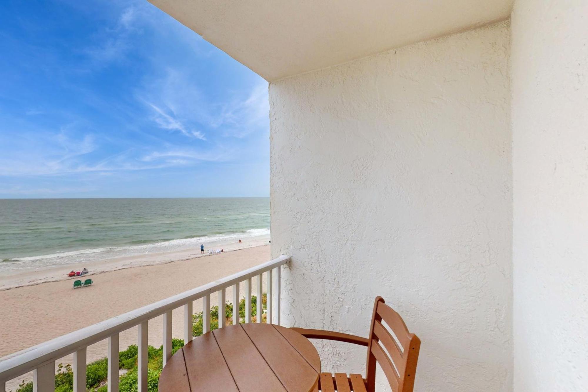 Belleair Club 312 * Clearwater Beach