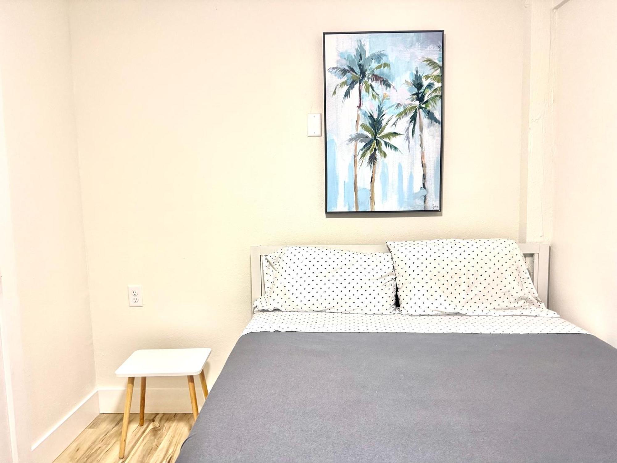 Sandy Sunset A 1 Bed Open Sleeping Area * Clearwater Beach
