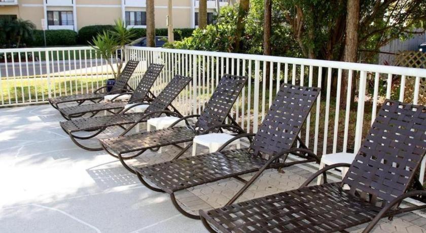 Chart House And Marina Motel 3*