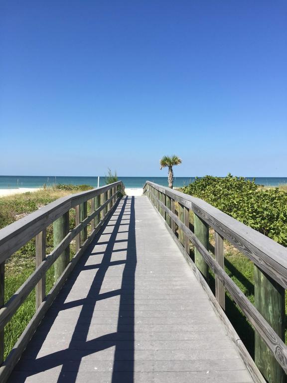 Apartment Aqua Beach Two Bedroom Clearwater Beach