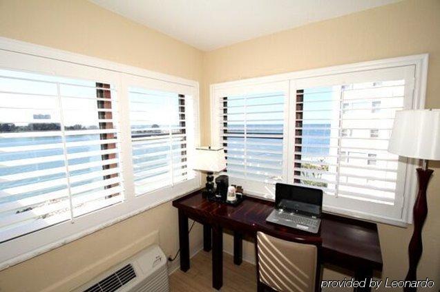 Best Western Sea Wake Beach Clearwater Beach