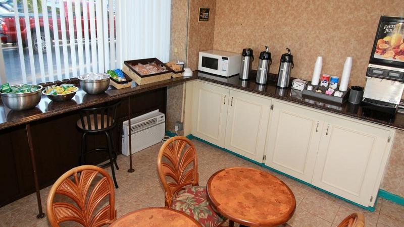Magnuson Clearwater Hotel Clearwater Beach