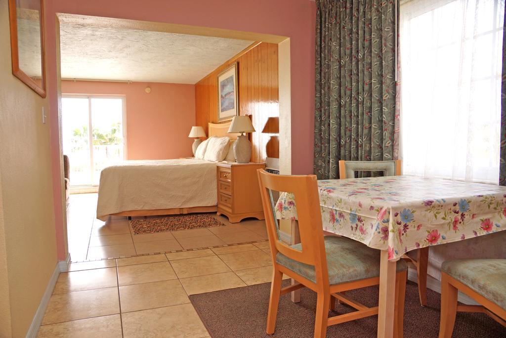 Motel Beachwalk Clearwater Beach