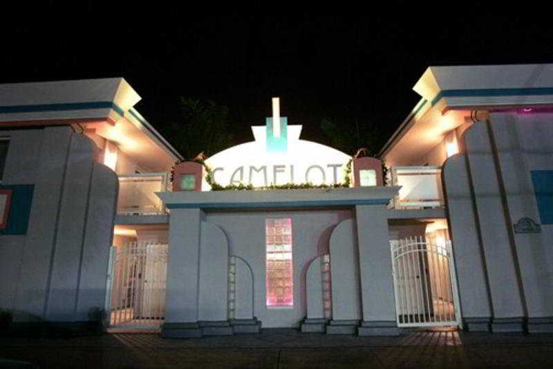 Camelot Hotel 3*