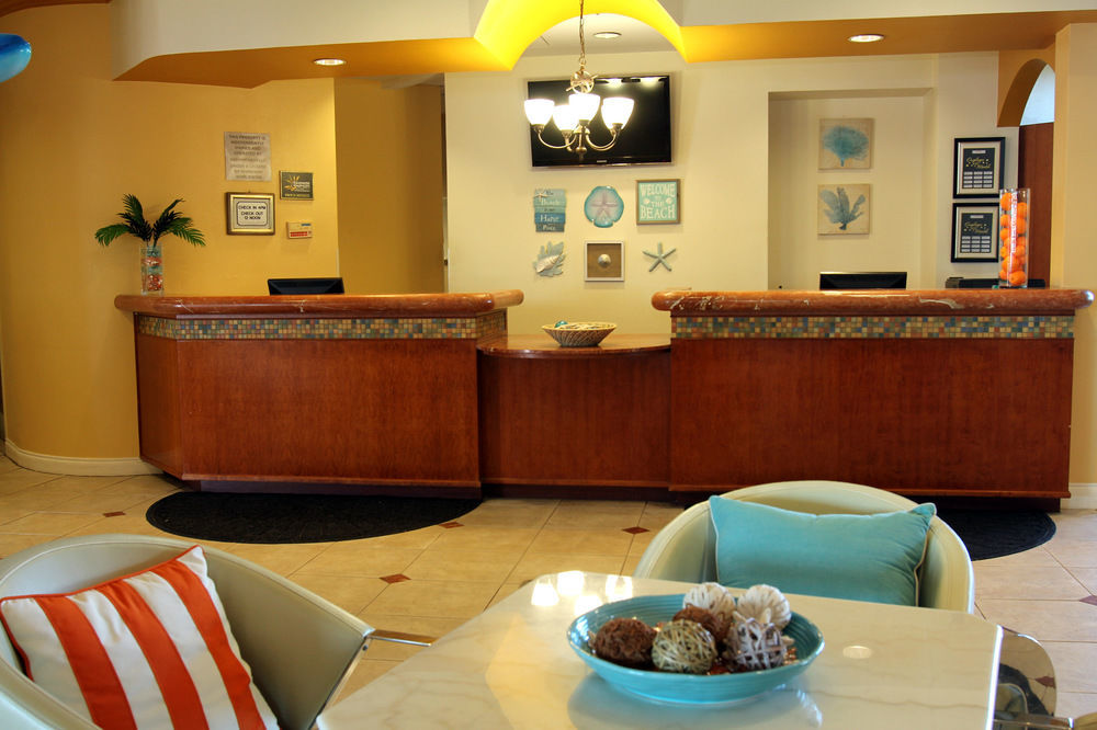 Dreamview Beachfront & Hotel
