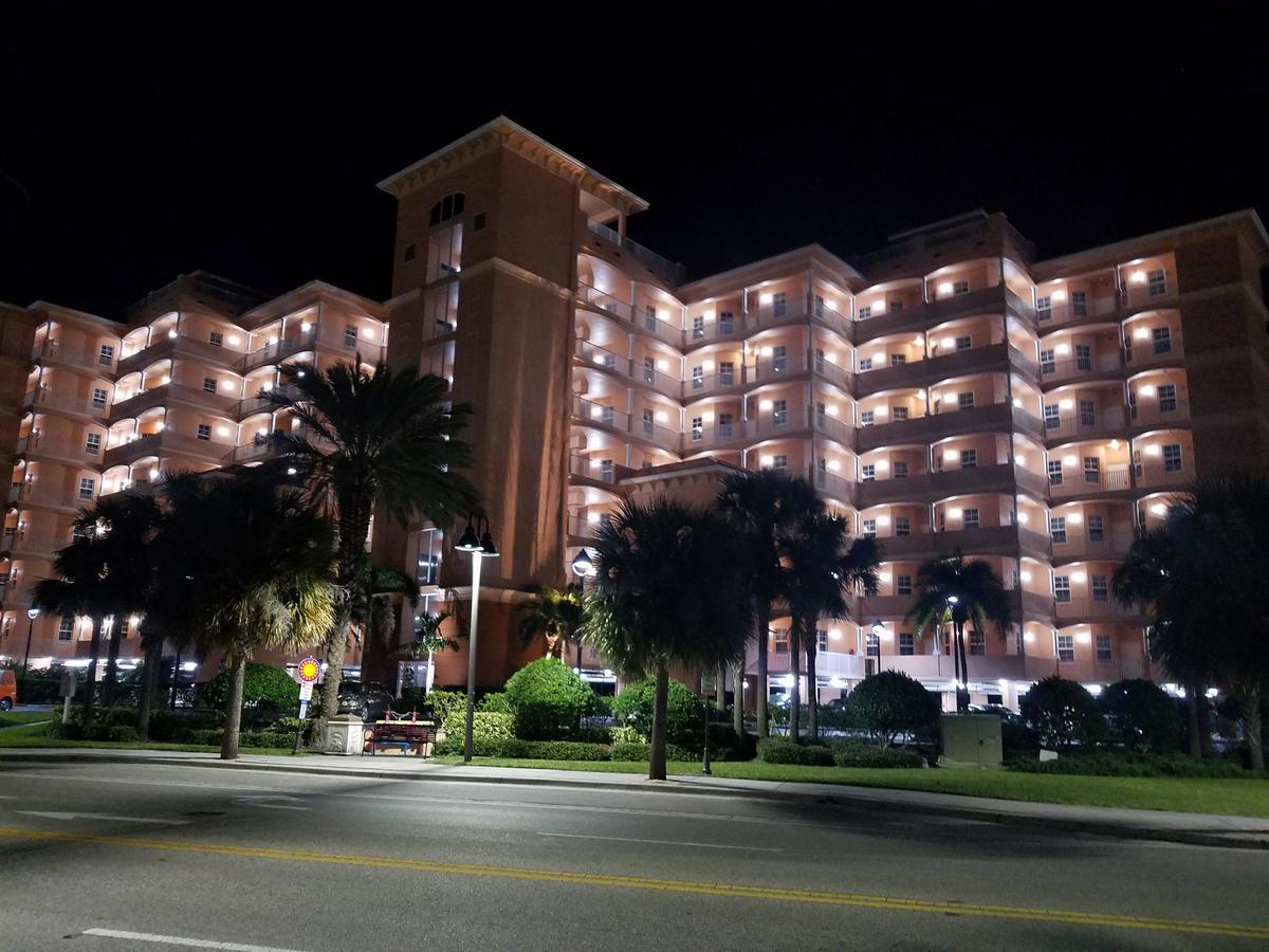 Apartment Harborview Grande #400 *