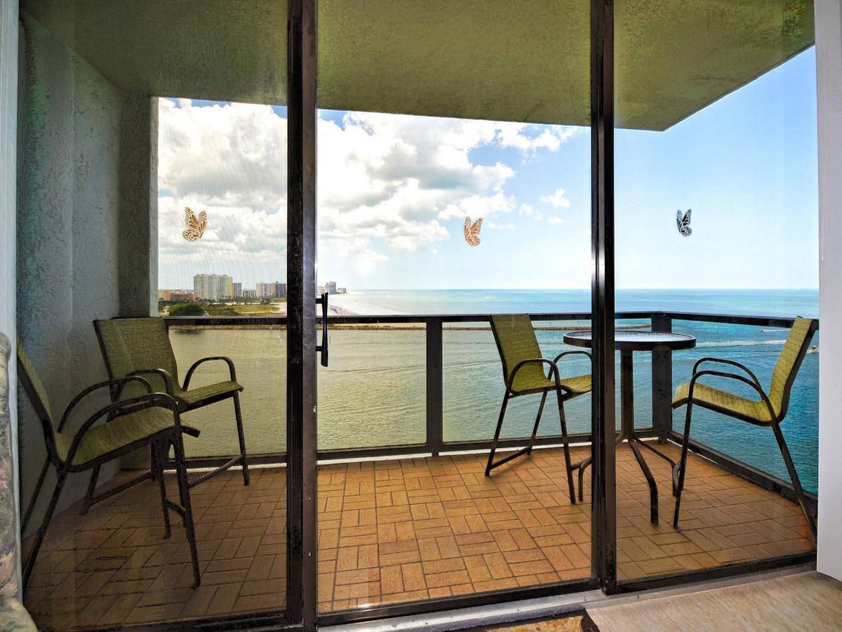 Apartment 440 West 1507s
