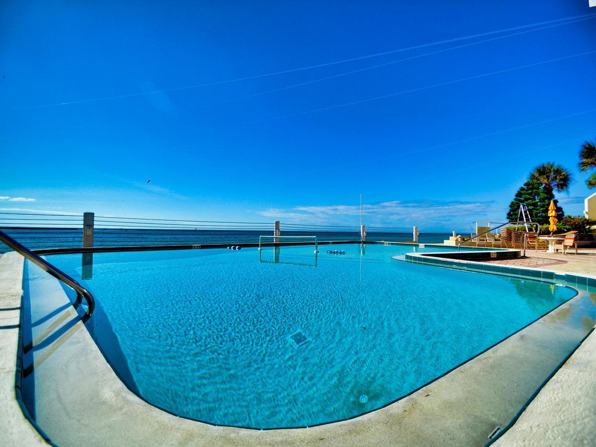 Apartment 440 West 1507s Clearwater Beach