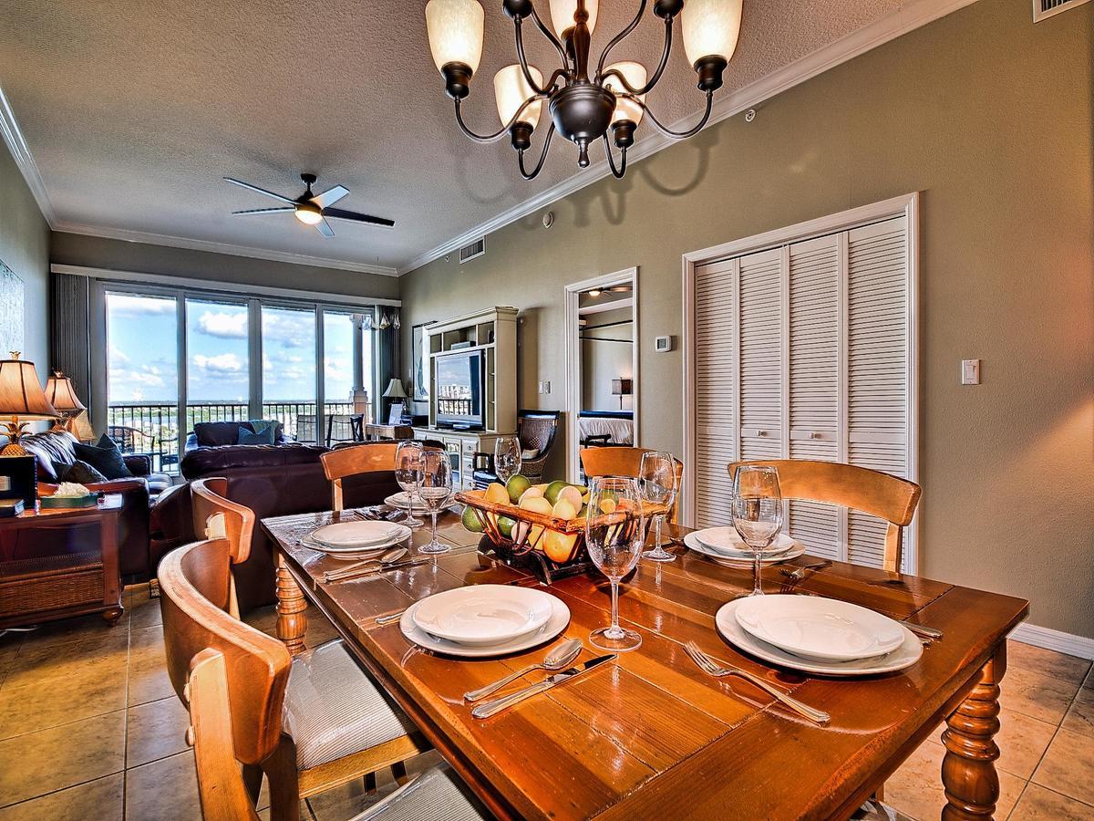 Harborview Grande 705 Apartment *