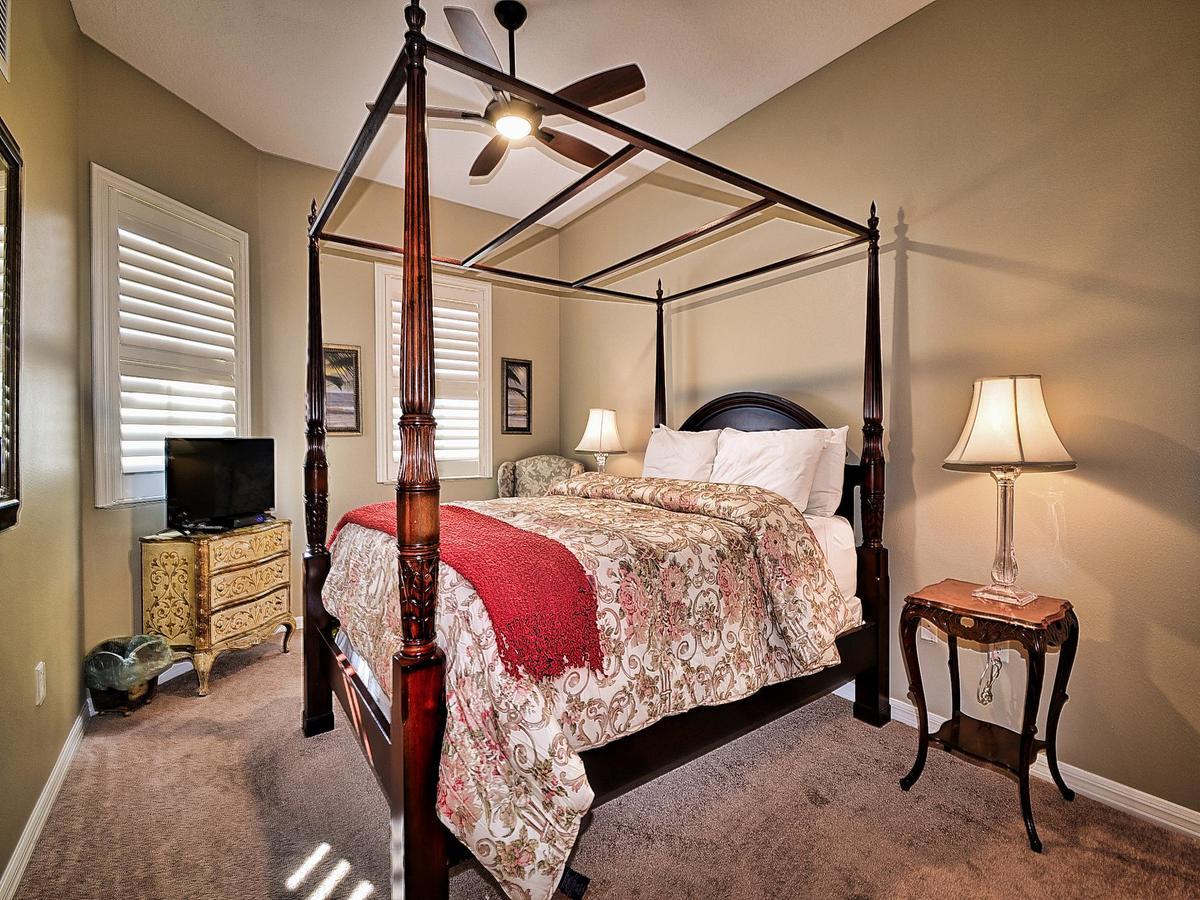 Harborview Grande 705 Apartment *