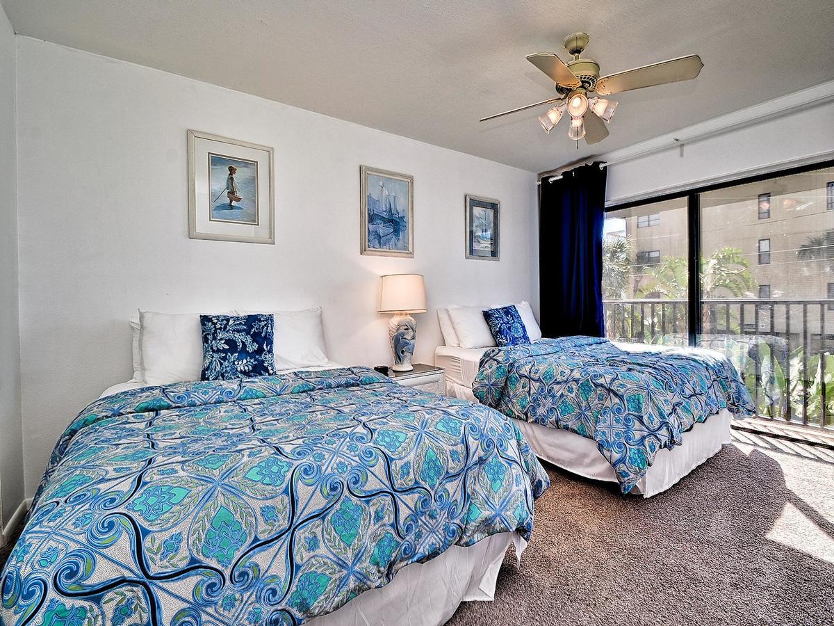 Surfside 204 Apartment *