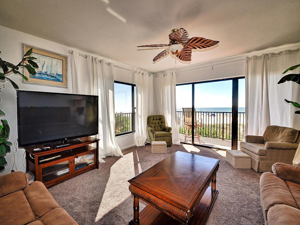 Apartment Surfside 204