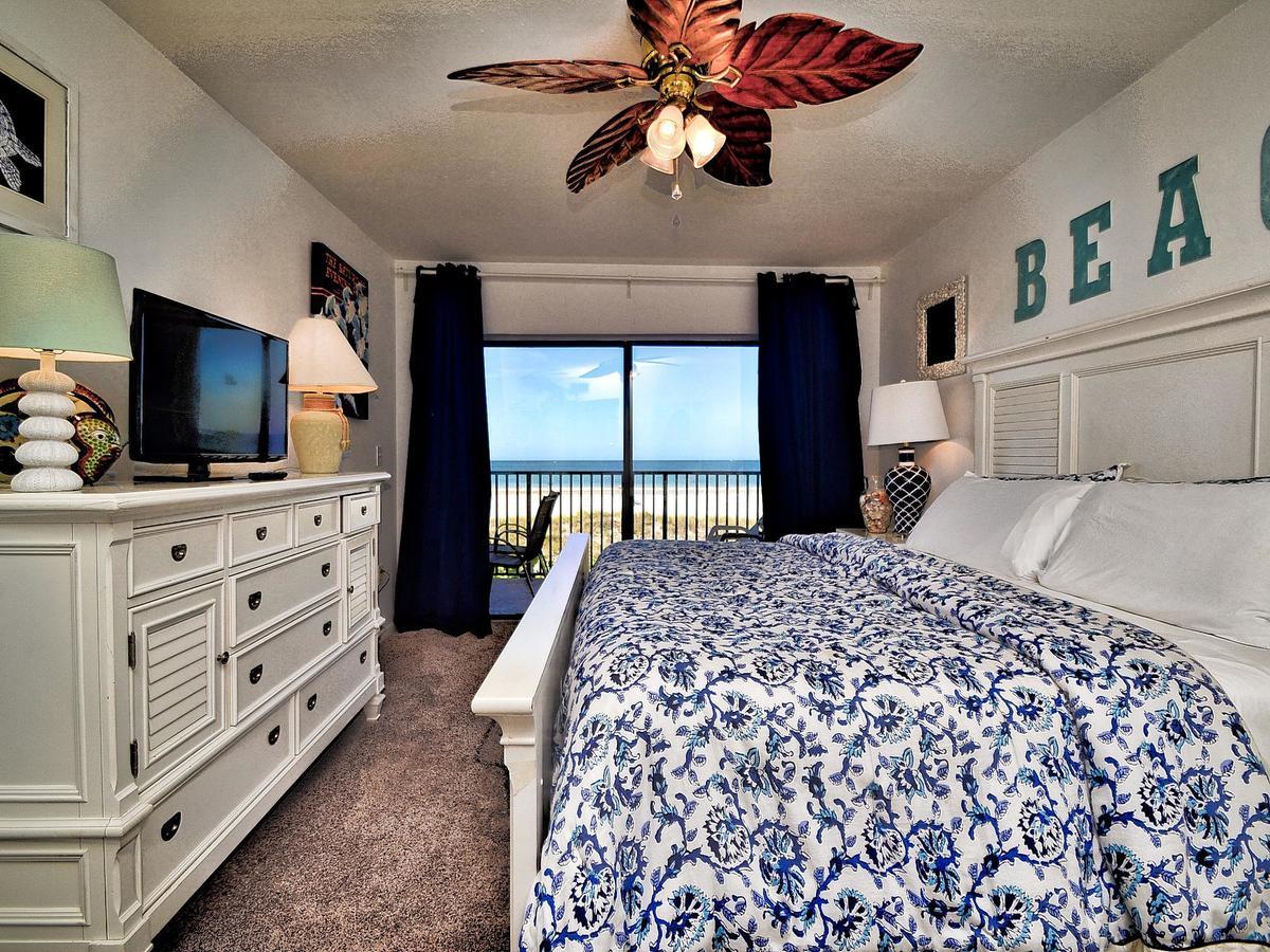 Apartment Surfside 204