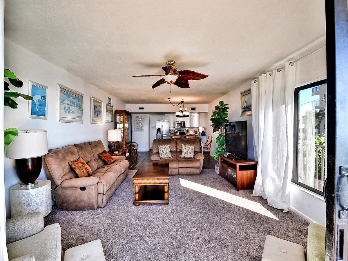 Apartment Surfside 204