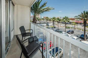 Best Western Sea Wake Beach