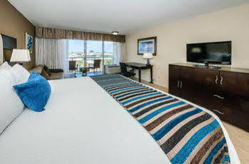 Best Western Sea Wake Beach Hotel