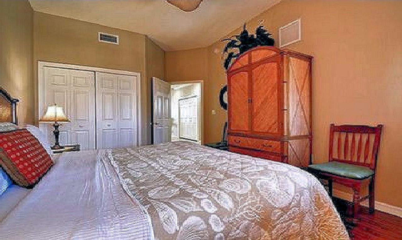 Luxury 5 Star Water Front 3 Beds 2 Bath Pool Hot-tub And Views * Clearwater Beach
