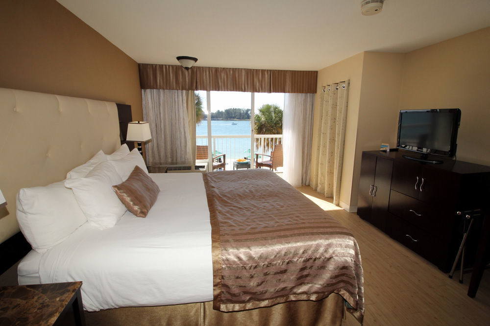 Dreamview Beachfront &