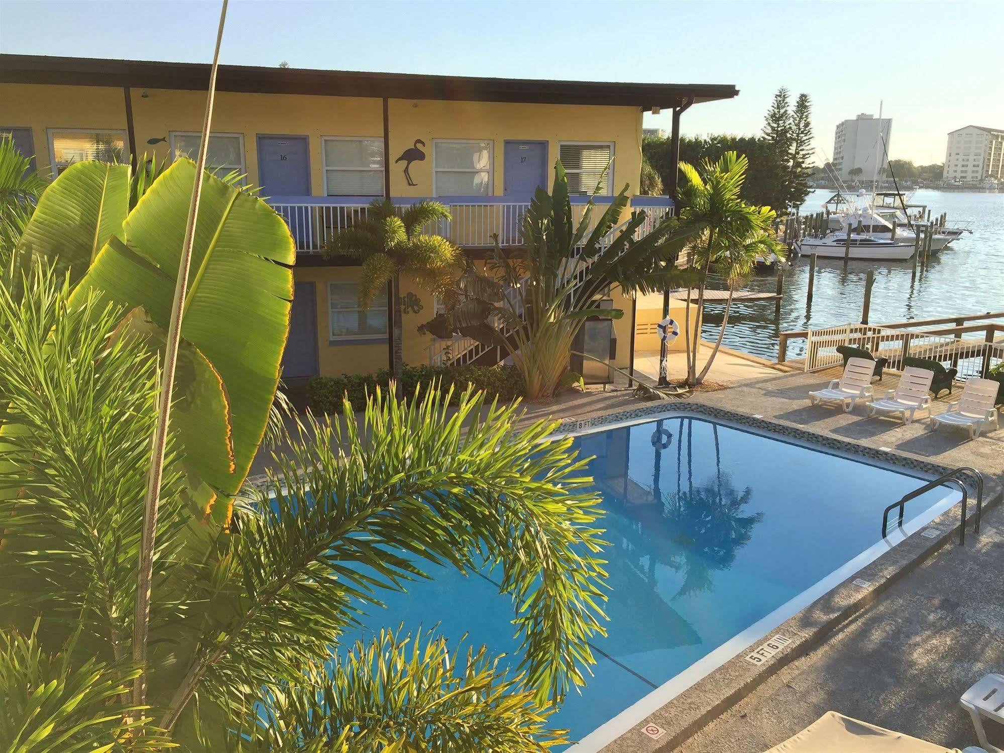 Motel Surf N' 2*