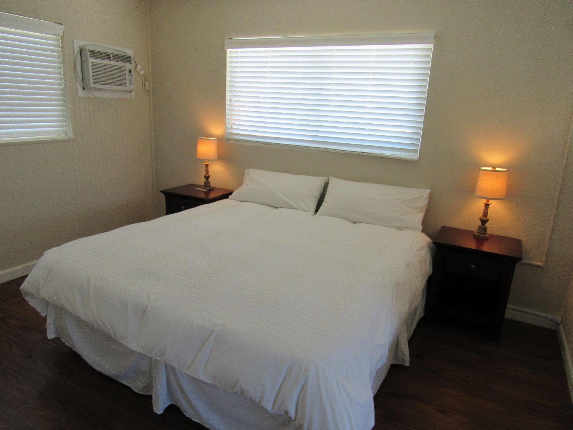 Motel Surf N' Clearwater Beach