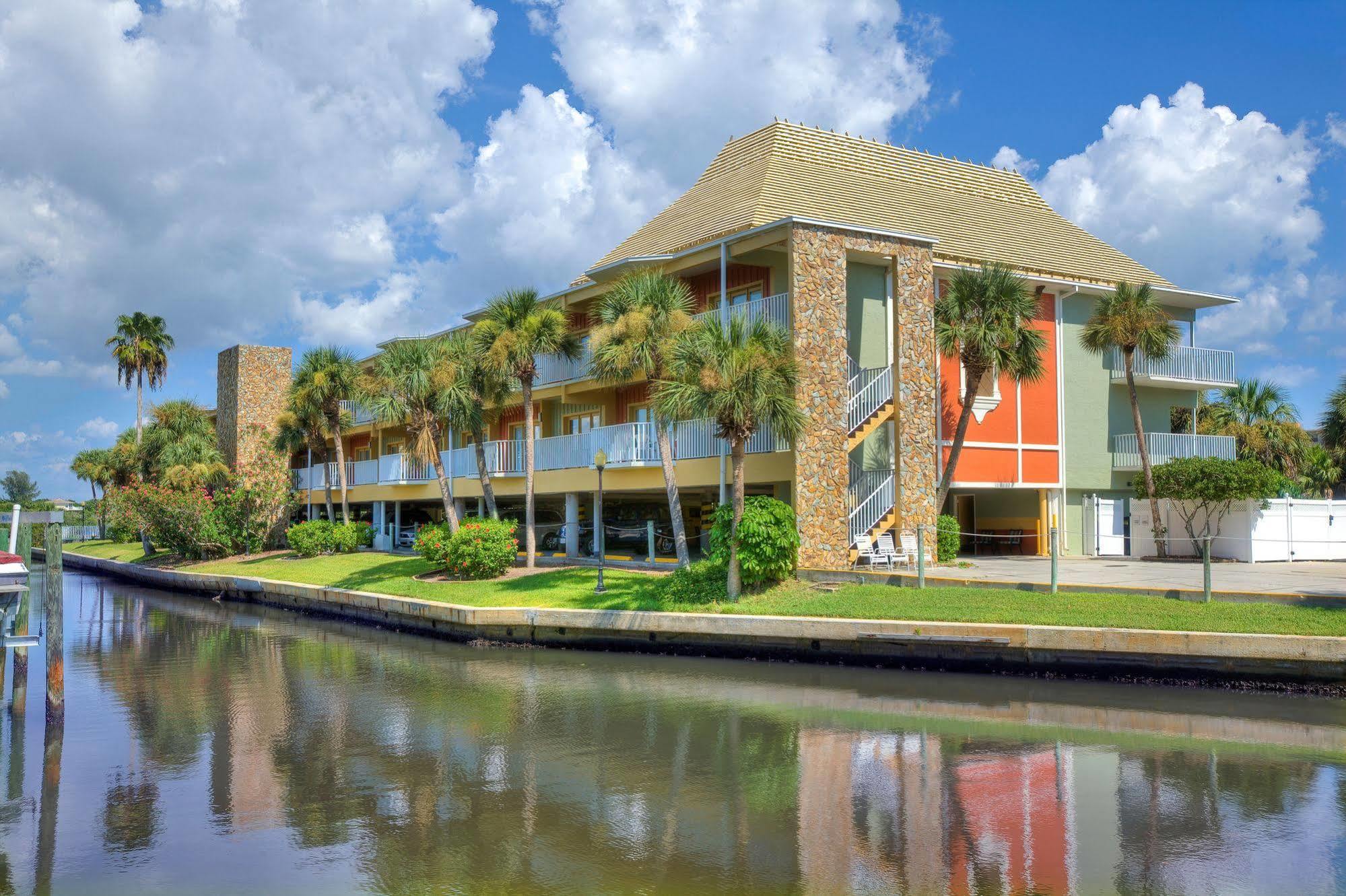 Resort The Fold Hotels Indian Shores Clearwater Beach