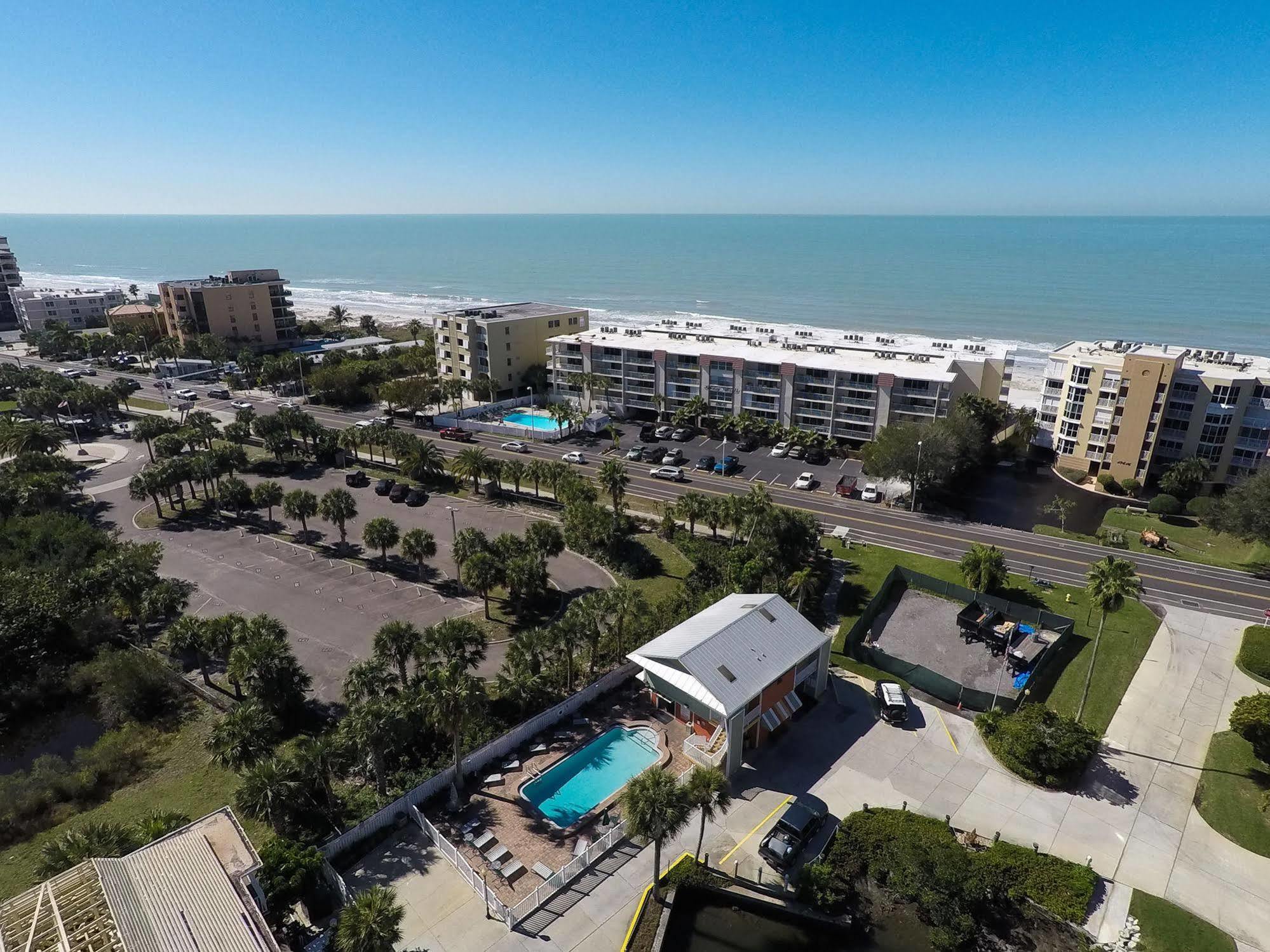 Resort The Fold Hotels Indian Shores