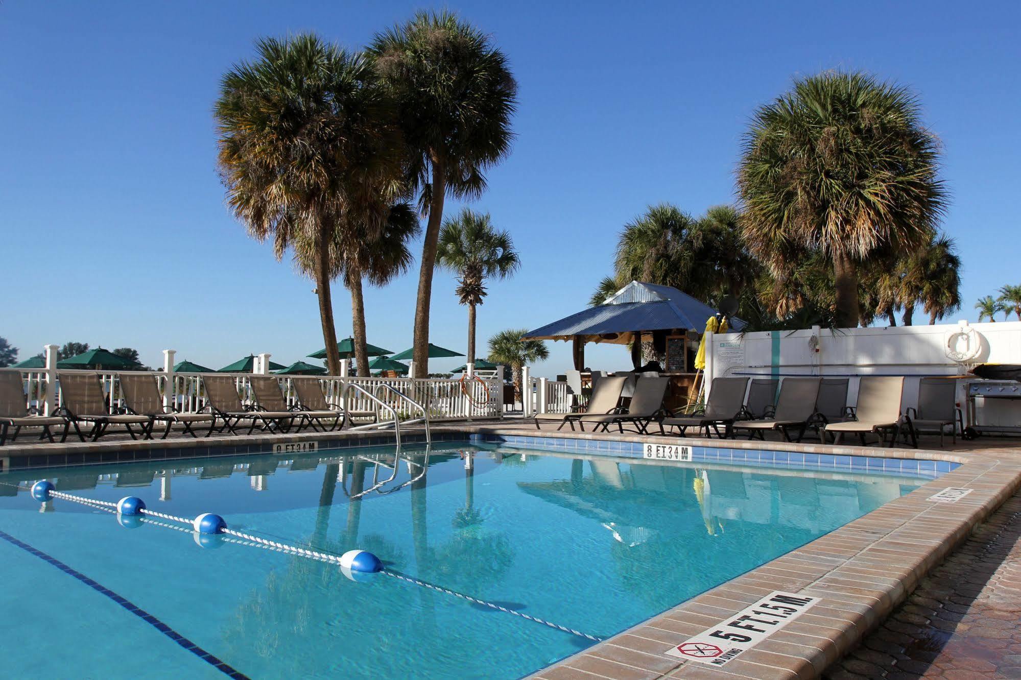 Hotel Best Western Sea Wake Beach 4*