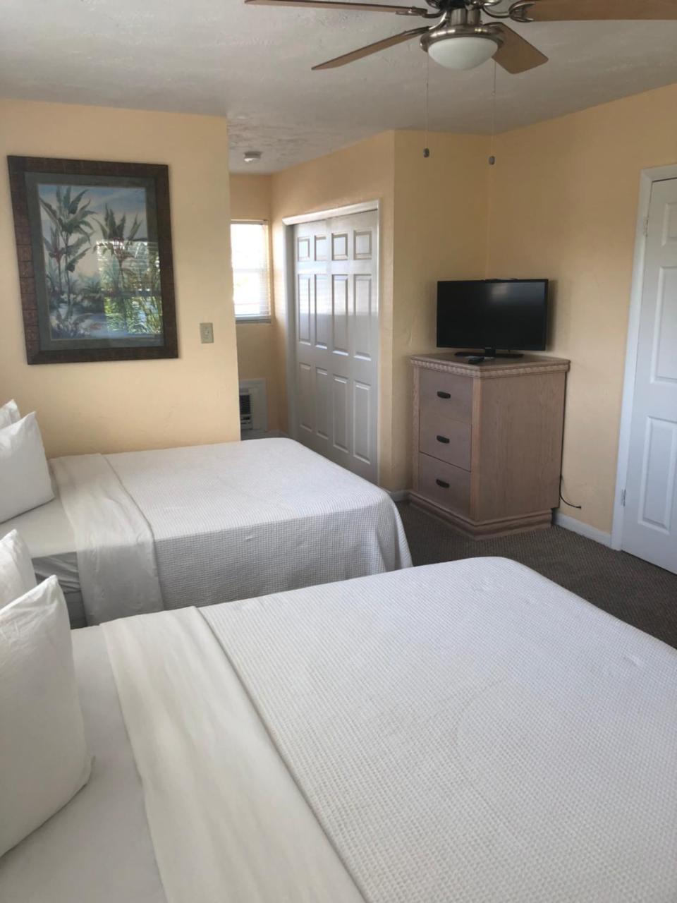 Motel Surf N' Clearwater Beach