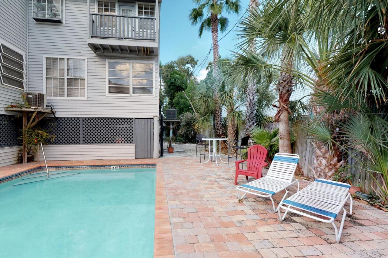 Oaks Landing 4
