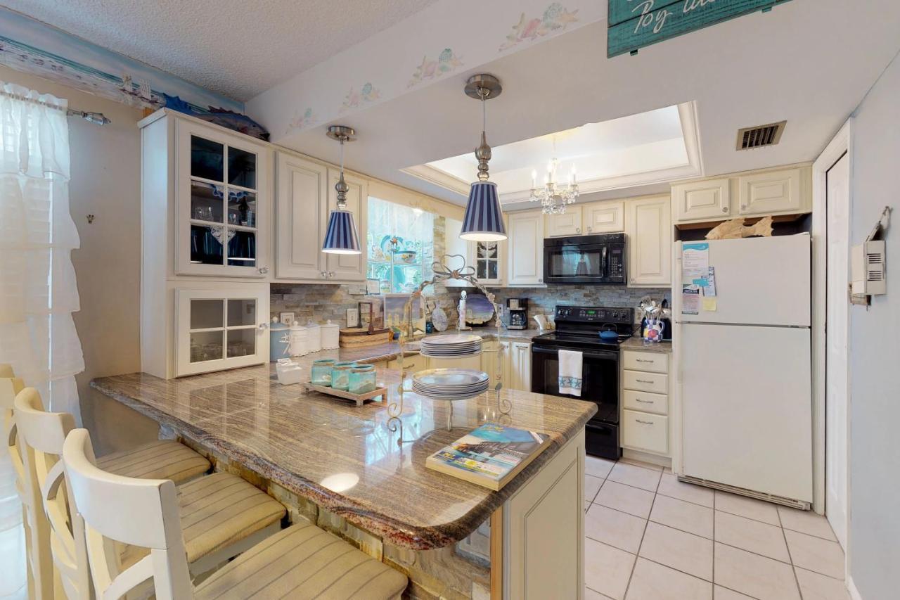 Oaks Landing 4 Apartment Clearwater Beach