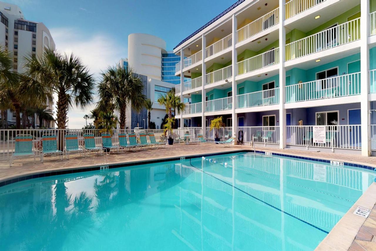 Apartment Pelican Pointe