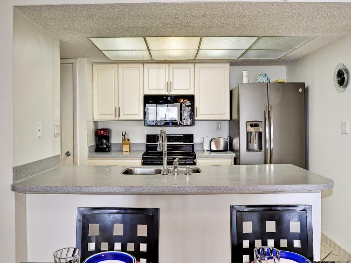 Apartment 440 West 1001n 10th Floor Waterview - 440 West 23160 *
