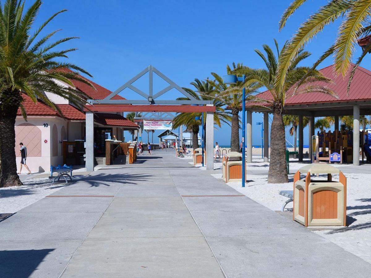 Apartment Belle Harbor 701w Luxury With Panoramic Water View. 23088 Clearwater Beach