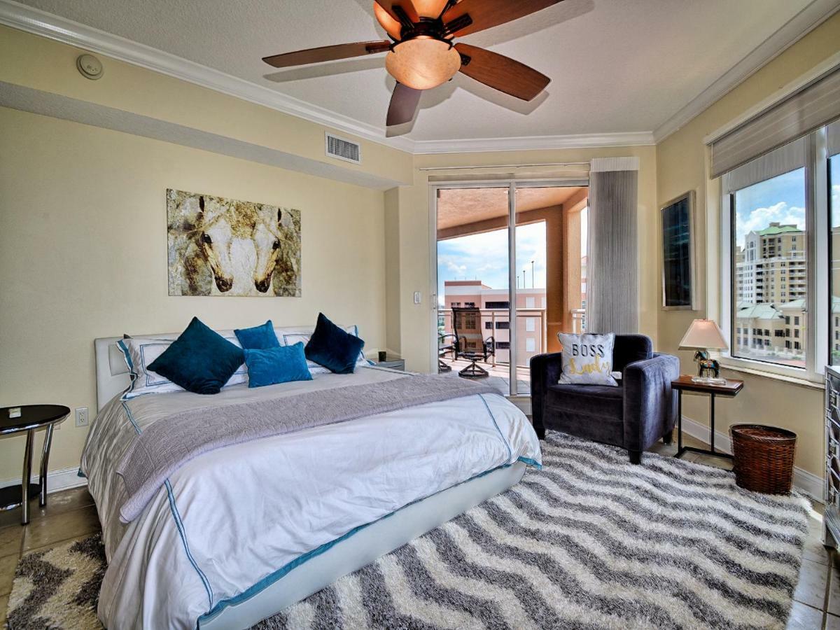 Belle Harbor 701w Luxury With Panoramic Water View. 23088 Apartment *