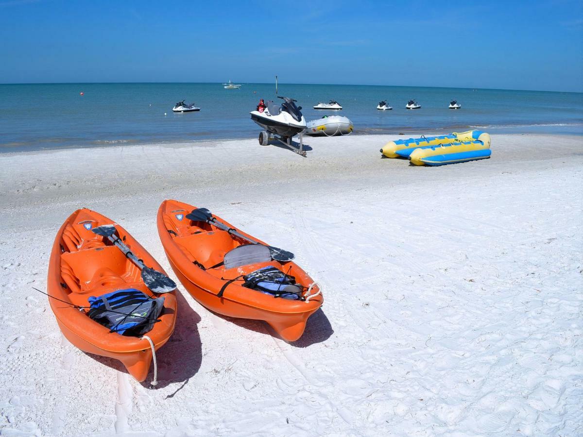 Belle Harbor 701w Luxury With Panoramic Water View. 23088 Clearwater Beach