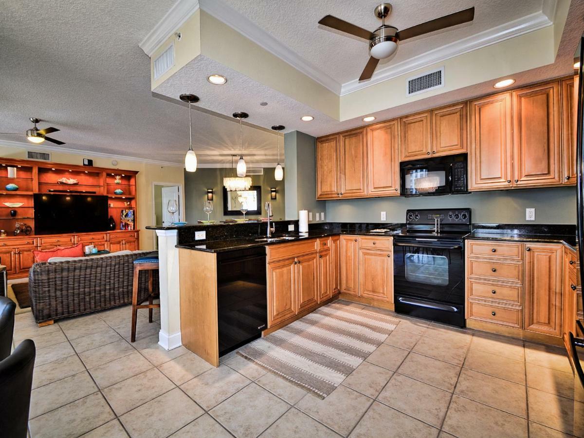 Belle Harbor 701w Luxury With Panoramic Water View. 23088 Clearwater Beach
