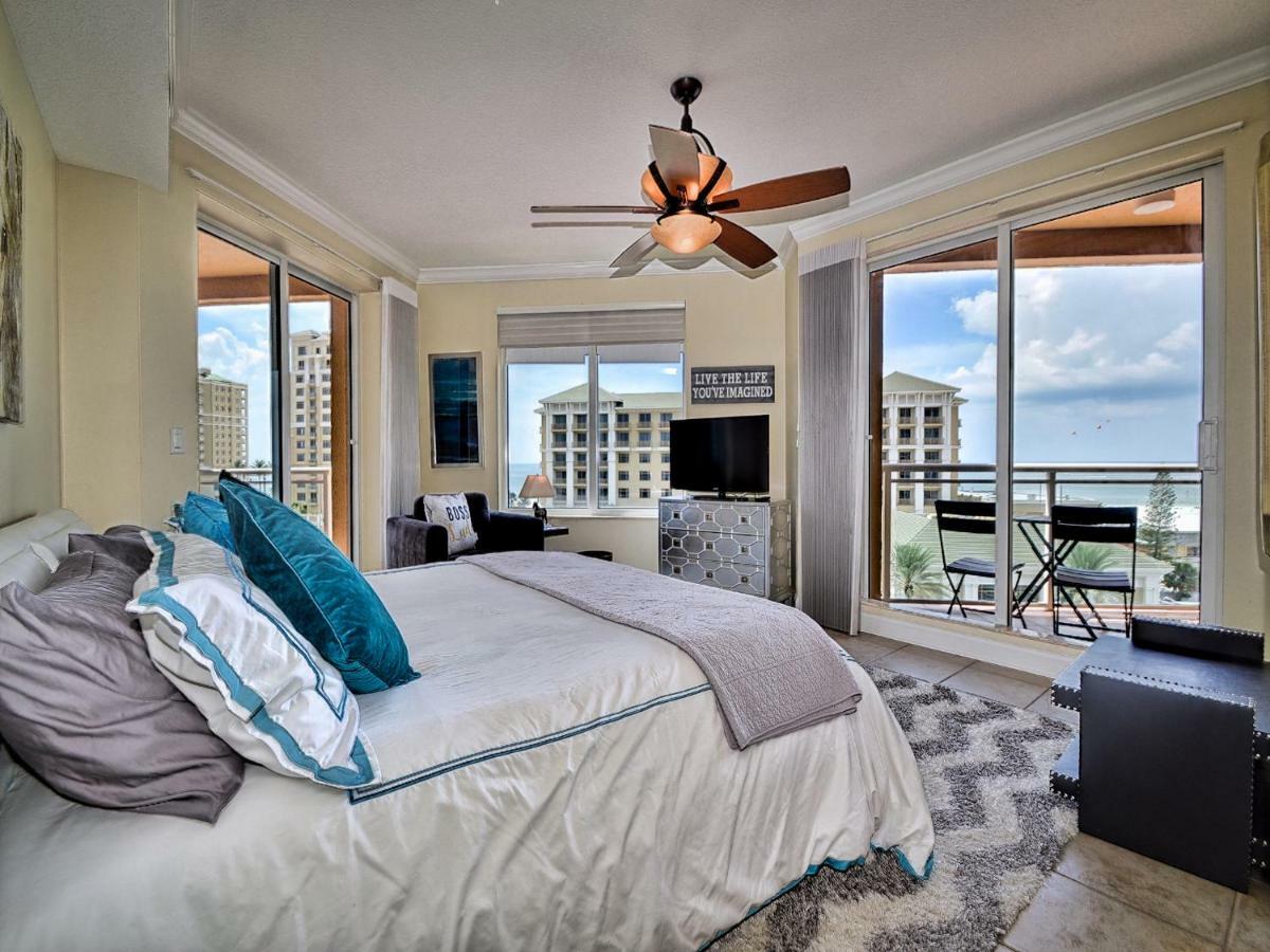 Apartment Belle Harbor 701w Luxury With Panoramic Water View. 23088 Clearwater Beach