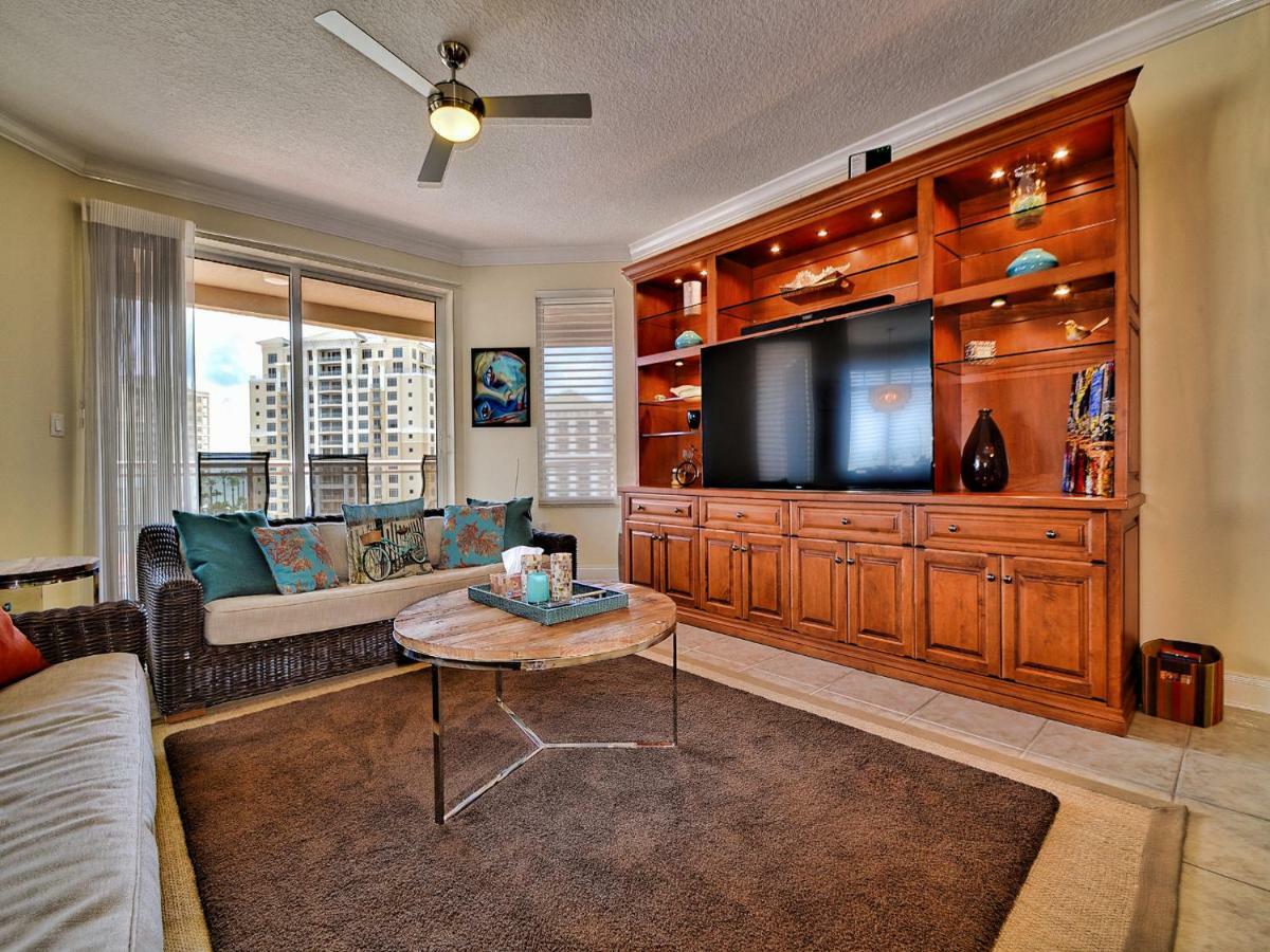Belle Harbor 701w Luxury With Panoramic Water View. 23088 * Clearwater Beach