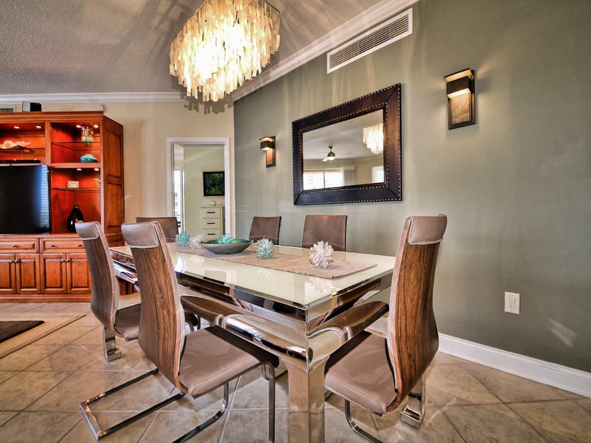 Belle Harbor 701w Luxury With Panoramic Water View. 23088 Apartment *