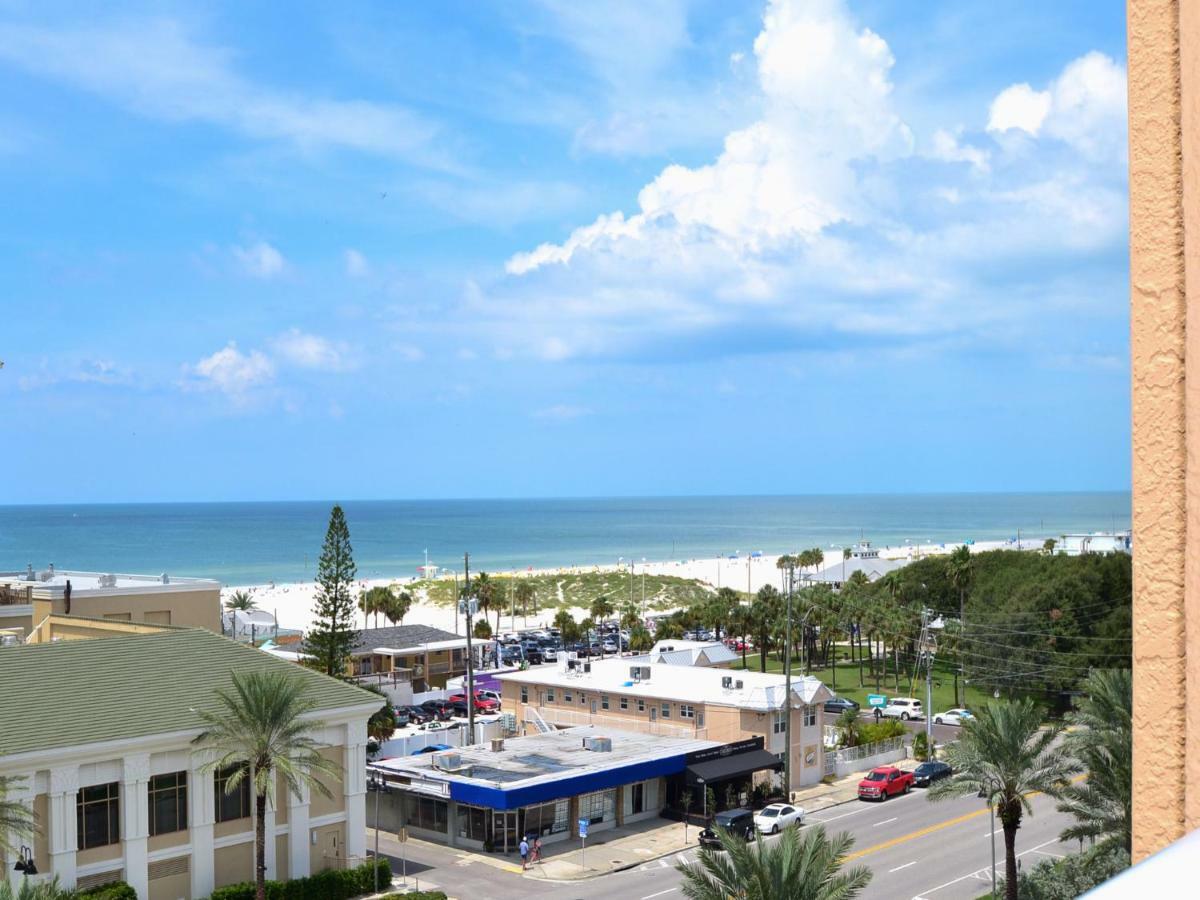 Belle Harbor 701w Luxury With Panoramic Water View. 23088 Clearwater Beach