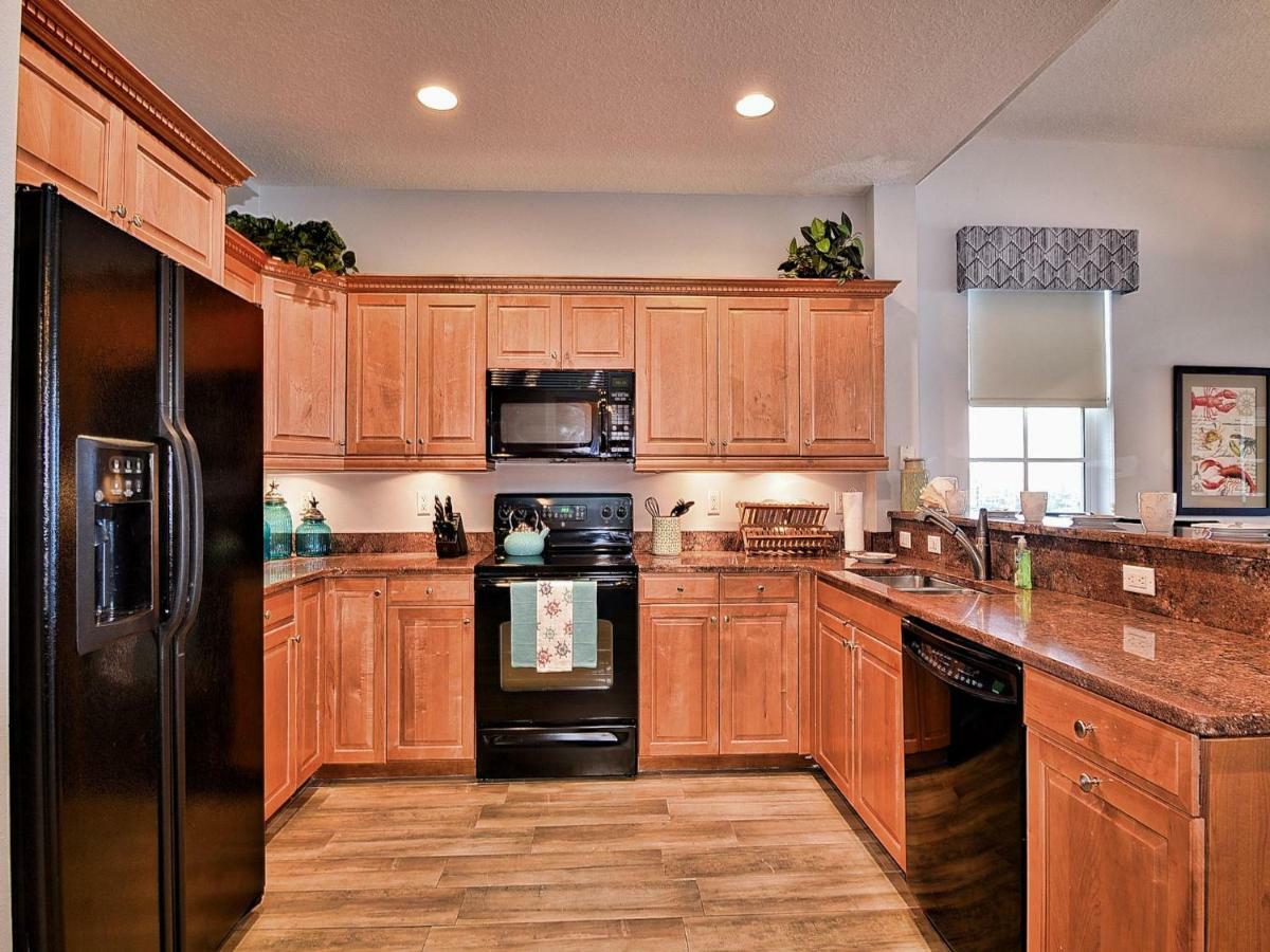 Harborview Grande 800 Luxury 8th Floor With Stunning Harbor Views 23067 *