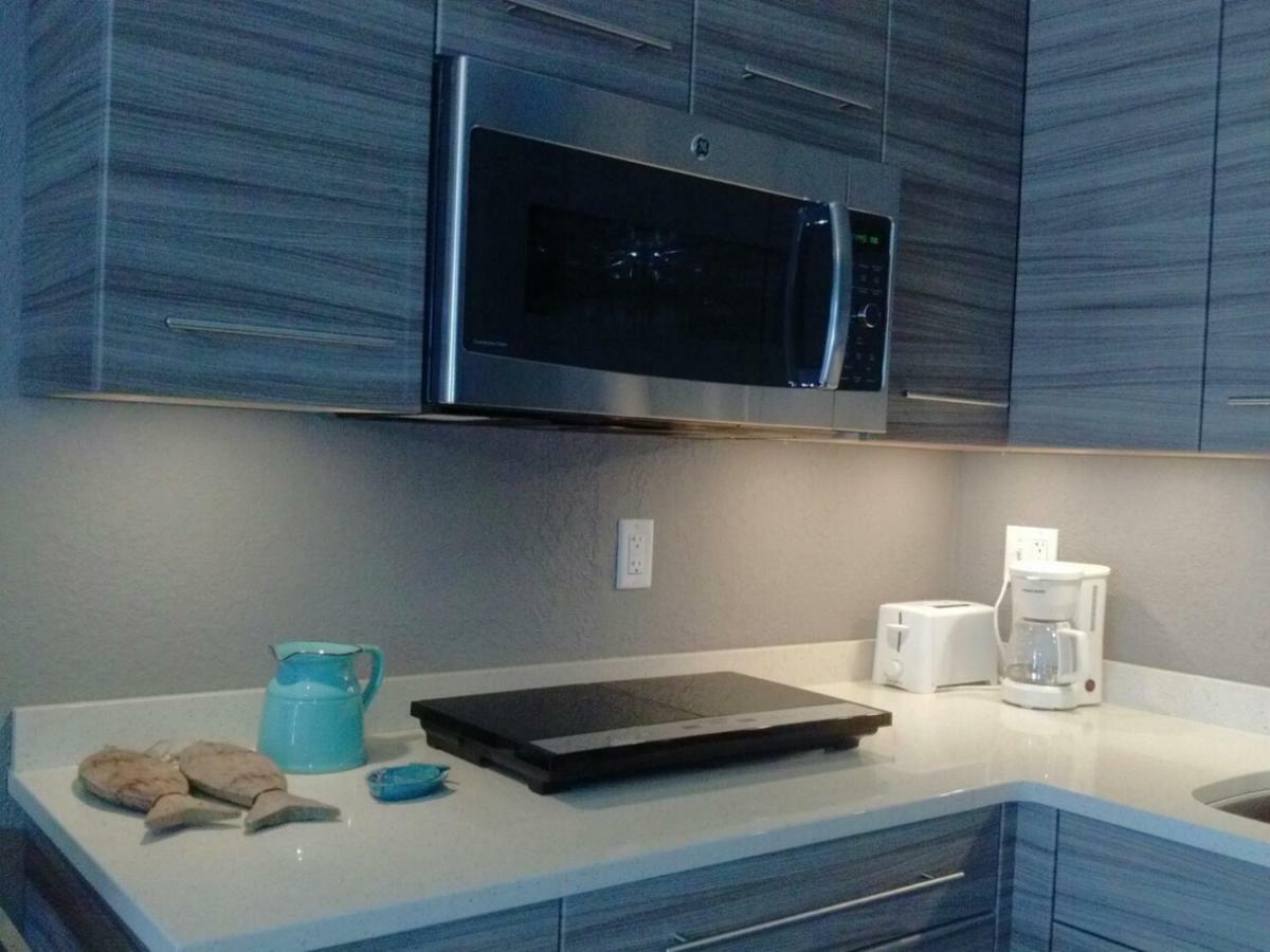 Apartment Beach Getaway Ii At Belleview, Indian Shores, Fl *