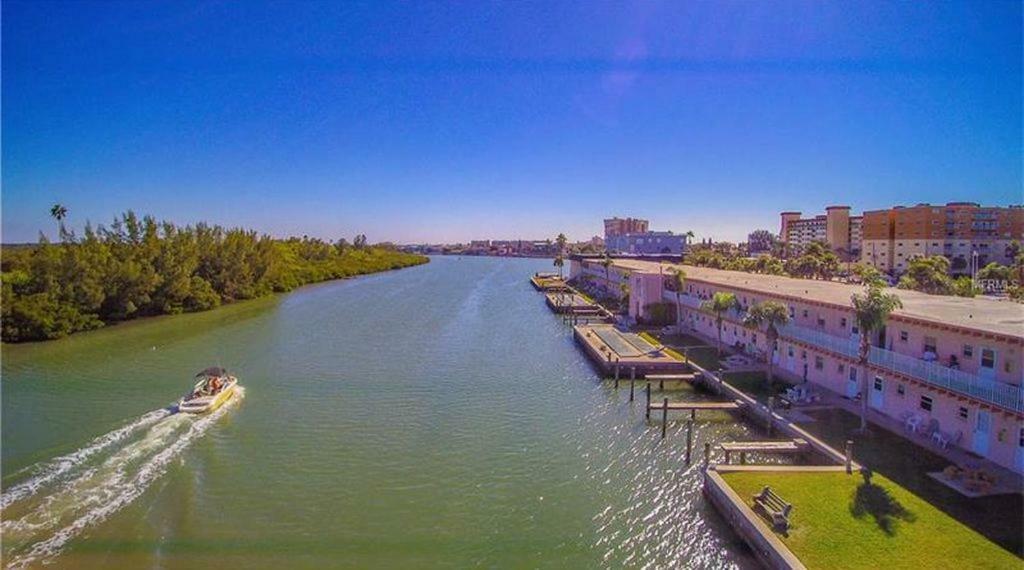 Beach Getaway Ii At Belleview, Indian Shores, Fl Clearwater Beach
