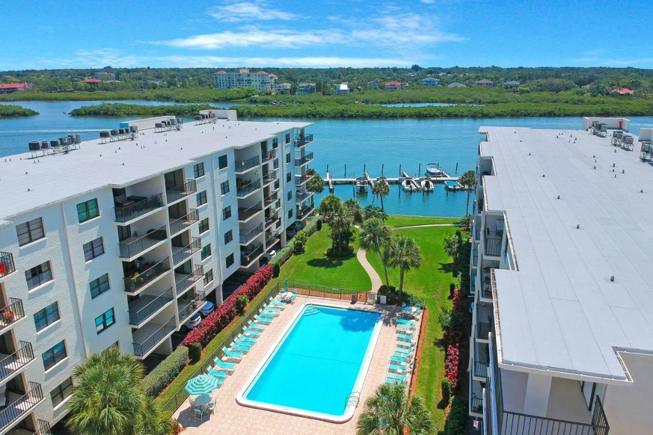 Golden Shores 603 *