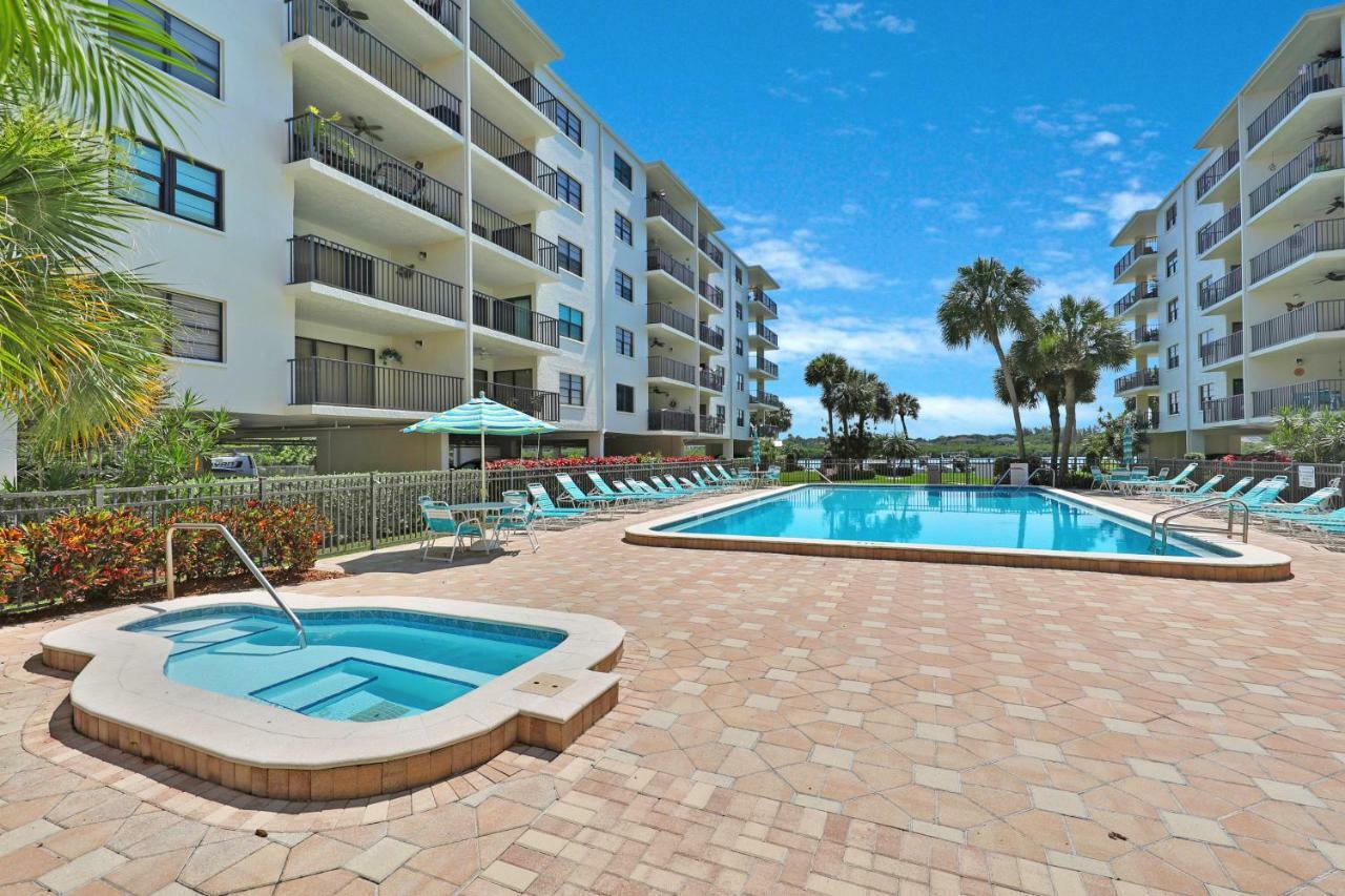 Golden Shores 603 Apartment *