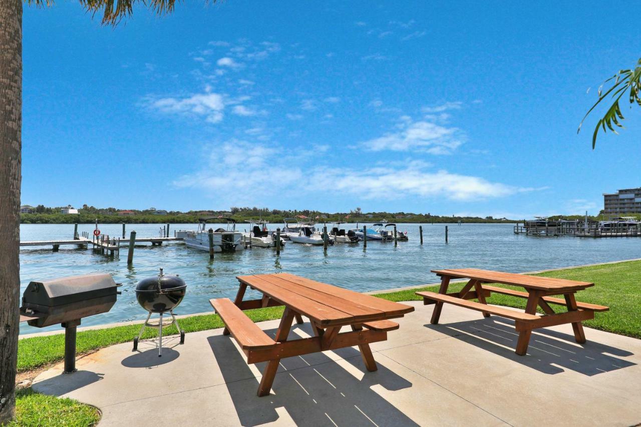 Golden Shores 603
