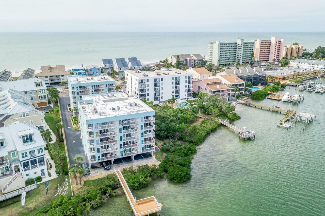 Hotel Waterview 205 *